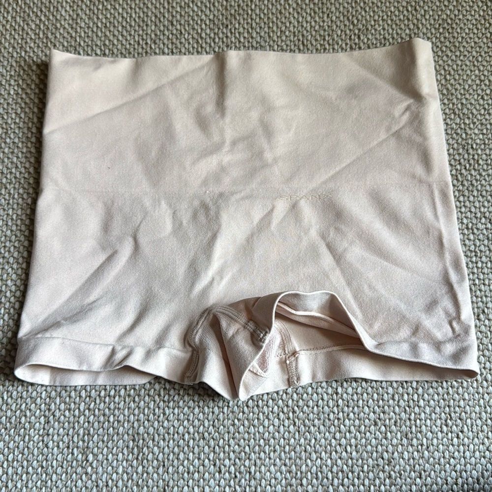 Spanx Shapewear Bundle Size Medium - image 4